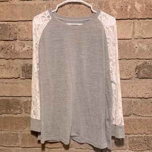 Lace long sleeve baseball tee